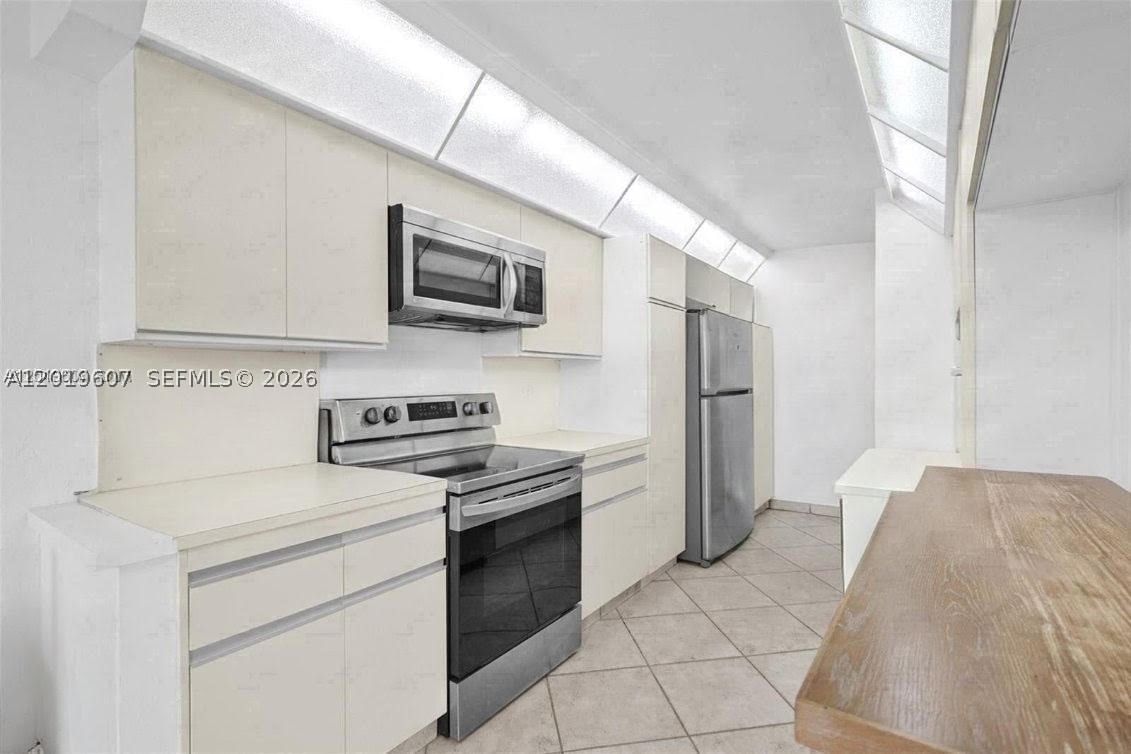 Real estate property located at 19667 Turnberry Way #6C, Miami-dade, Turnberry Isle South Cond, Aventura, FL