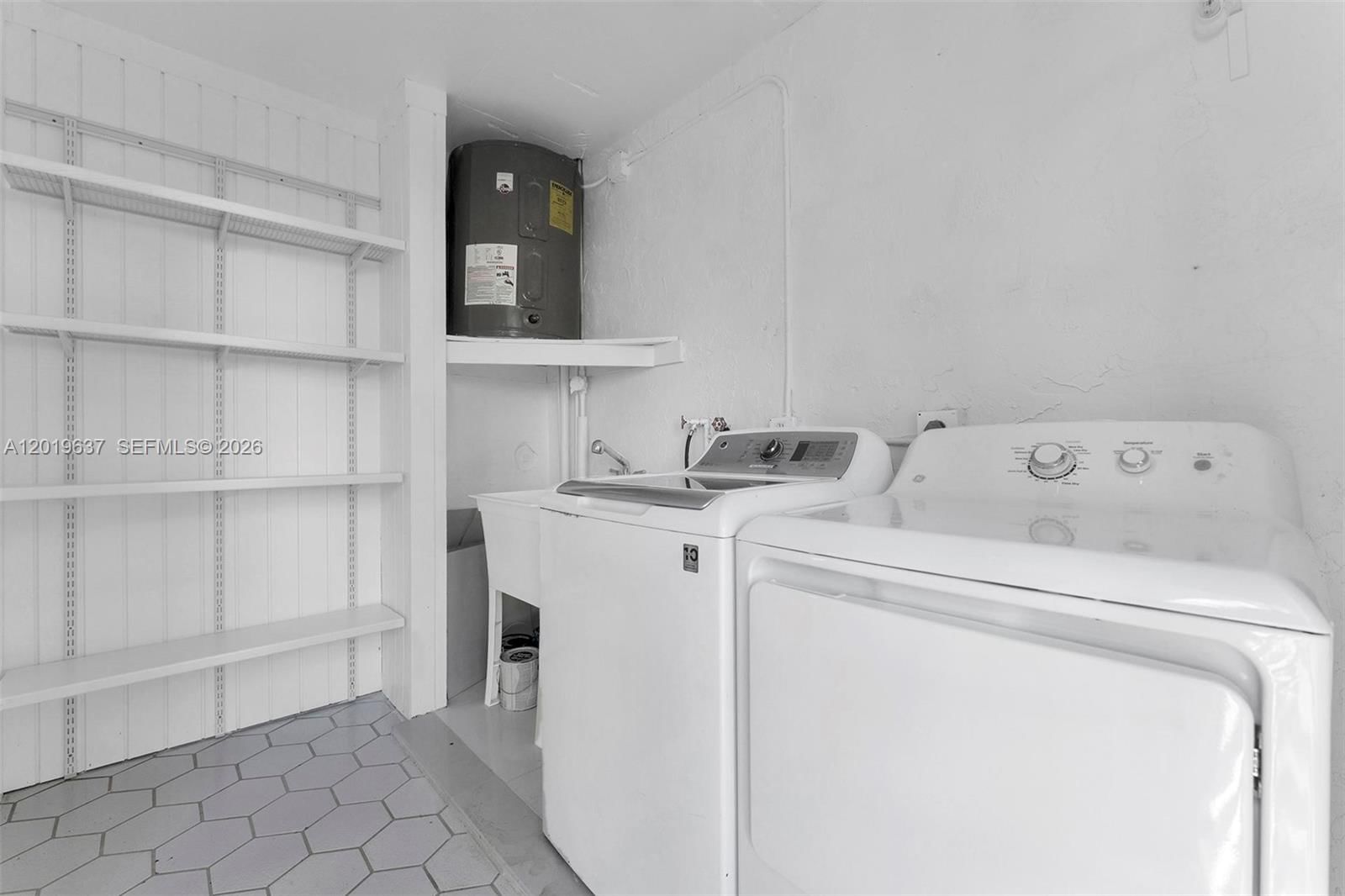 Real estate property located at 20441 30th Ave #106-9, Miami-dade, Villa Dorada Condo No 2, Aventura, FL