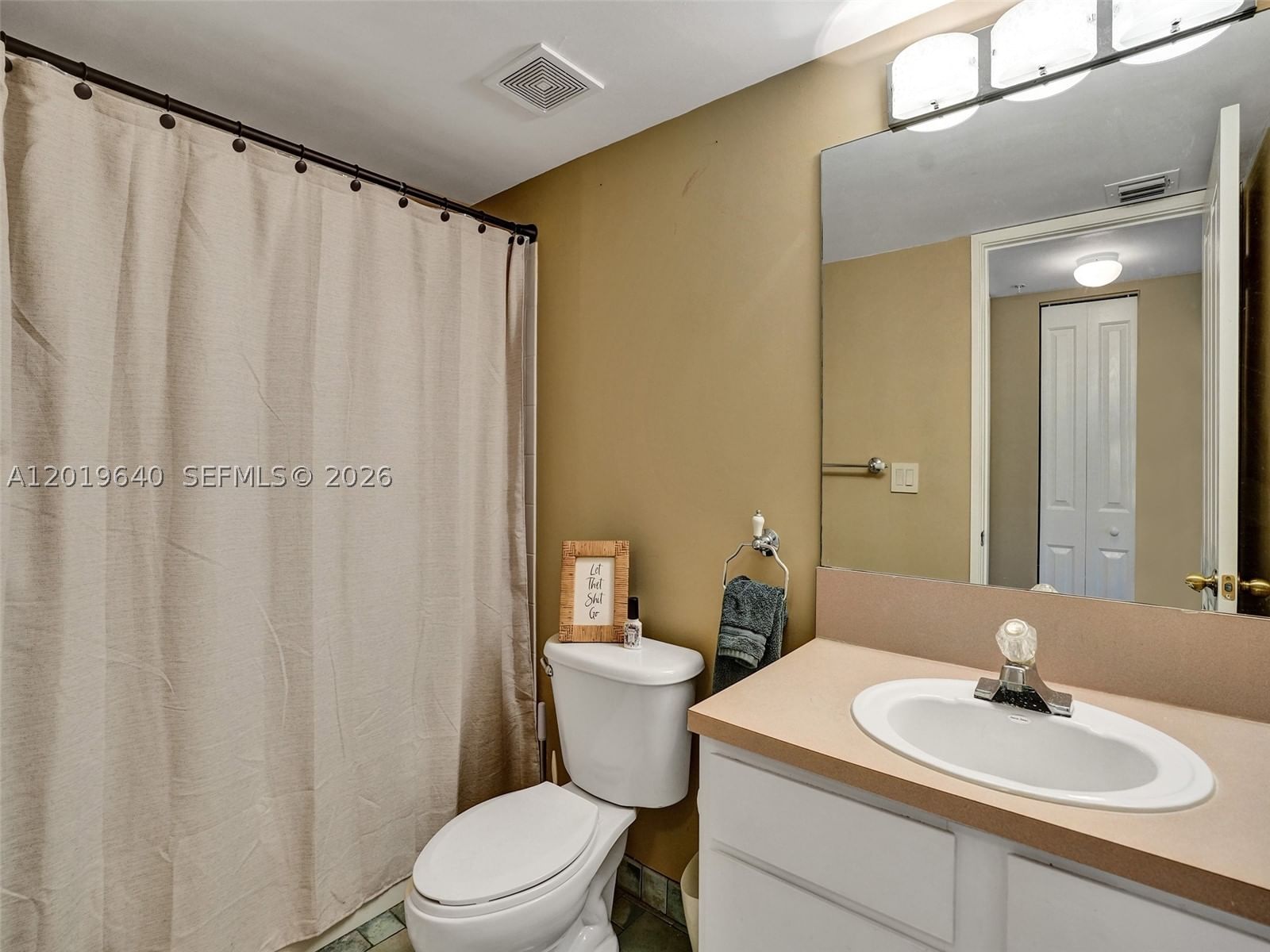 Real estate property located at 300 Scotia Dr #206, Palm Beach, Hypoluxos Mariners Cay, Hypoluxo, FL
