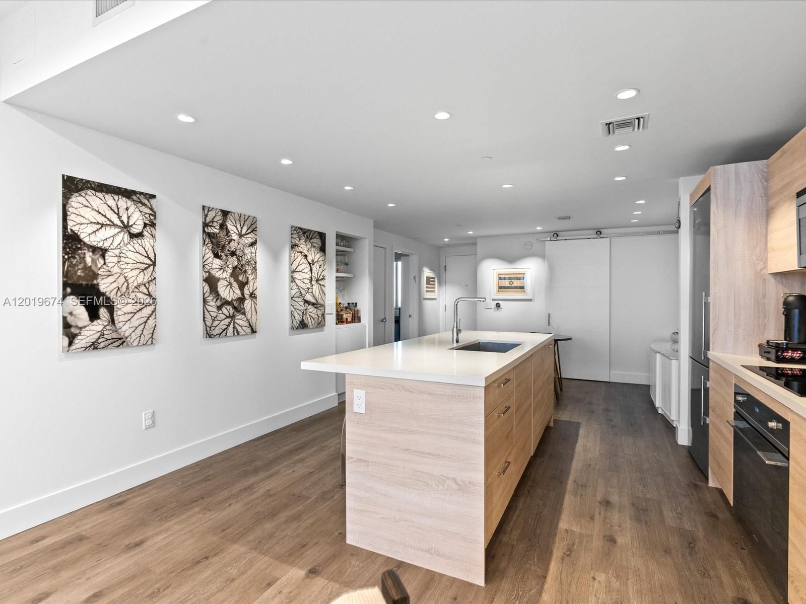 Real estate property located at 16385 Biscayne Blvd #3103, Miami-dade, The Harbour North Condo, North Miami Beach, FL