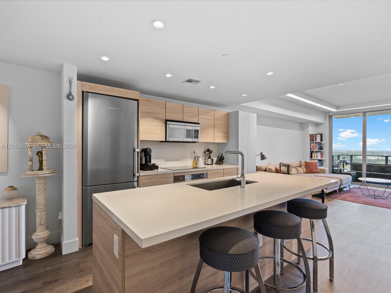 Real estate property located at 16385 Biscayne Blvd #3103, Miami-dade, The Harbour North Condo, North Miami Beach, FL