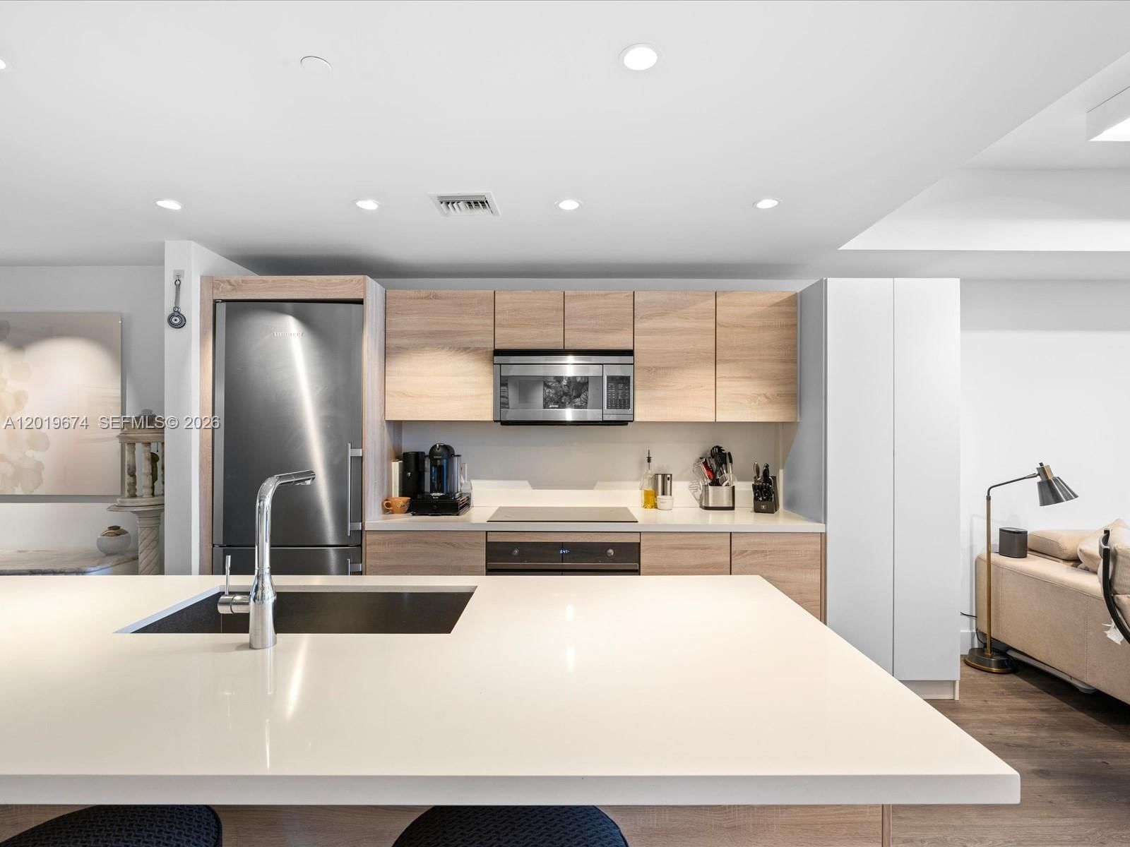 Real estate property located at 16385 Biscayne Blvd #3103, Miami-dade, The Harbour North Condo, North Miami Beach, FL