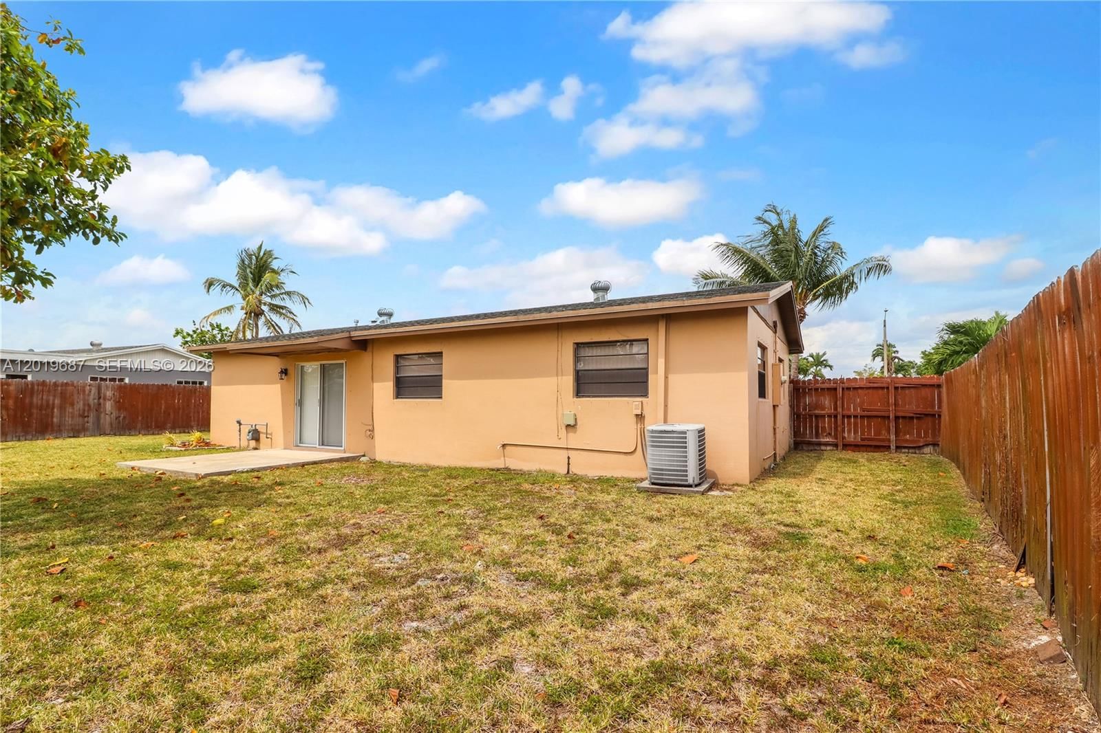 Real estate property located at 15502 102nd Ave, Miami-dade, Fairway Estates Sec 3, Miami, FL