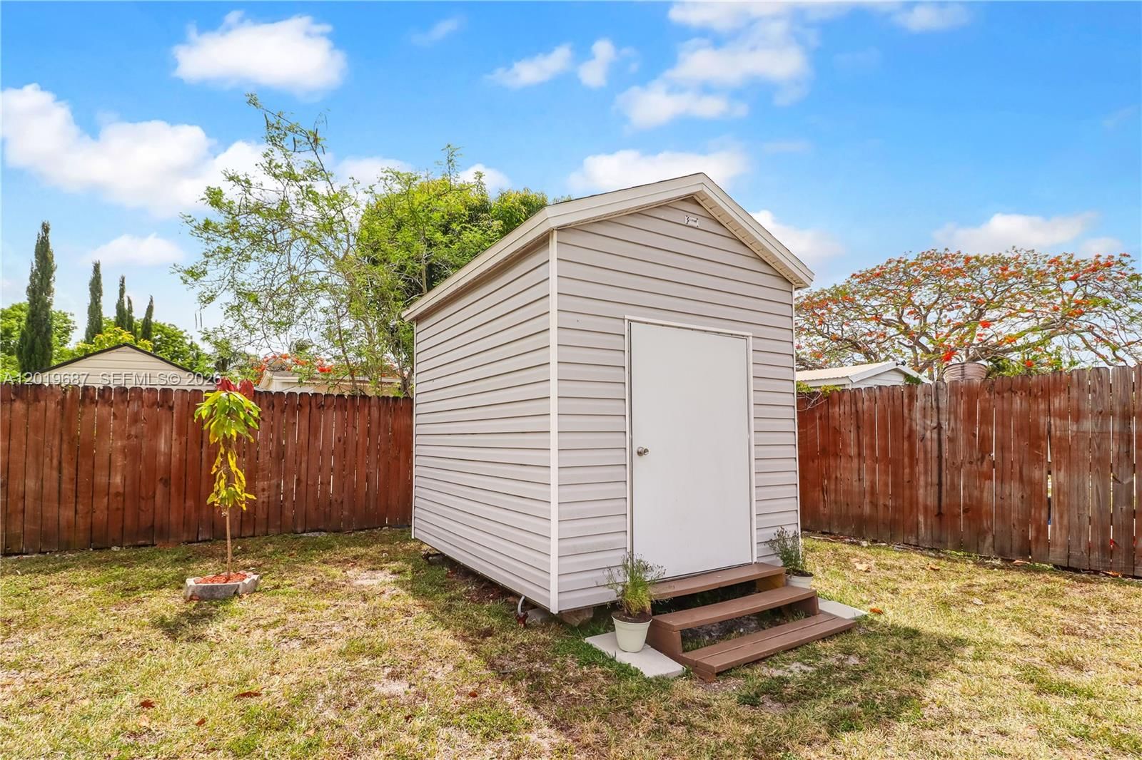 Real estate property located at 15502 102nd Ave, Miami-dade, Fairway Estates Sec 3, Miami, FL