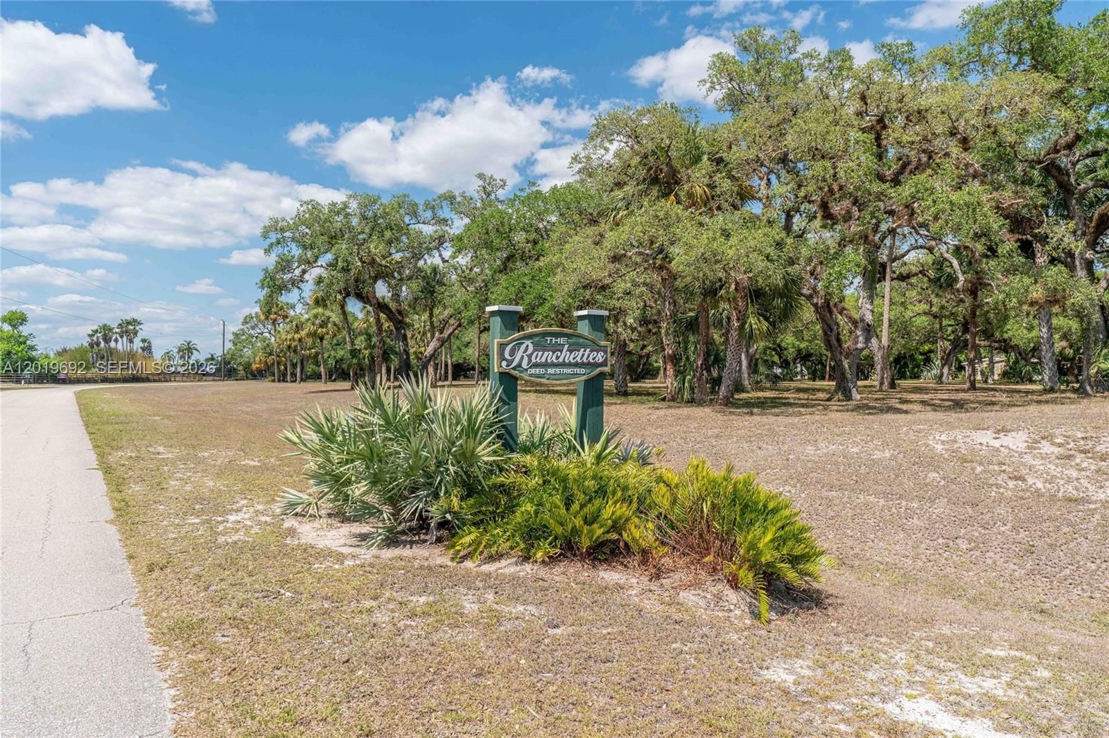 Real estate property located at 1589 Frontier Circle, Glades, Labelle, Other, FL