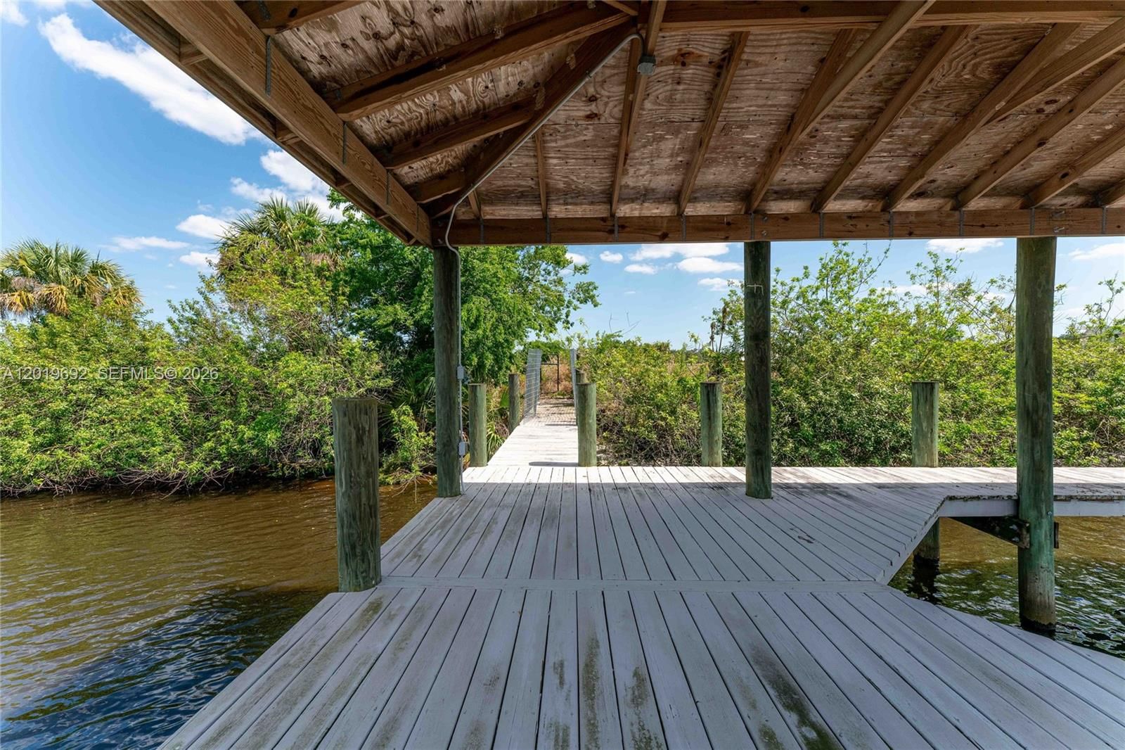 Real estate property located at 1589 Frontier Circle, Glades, Labelle, Other, FL
