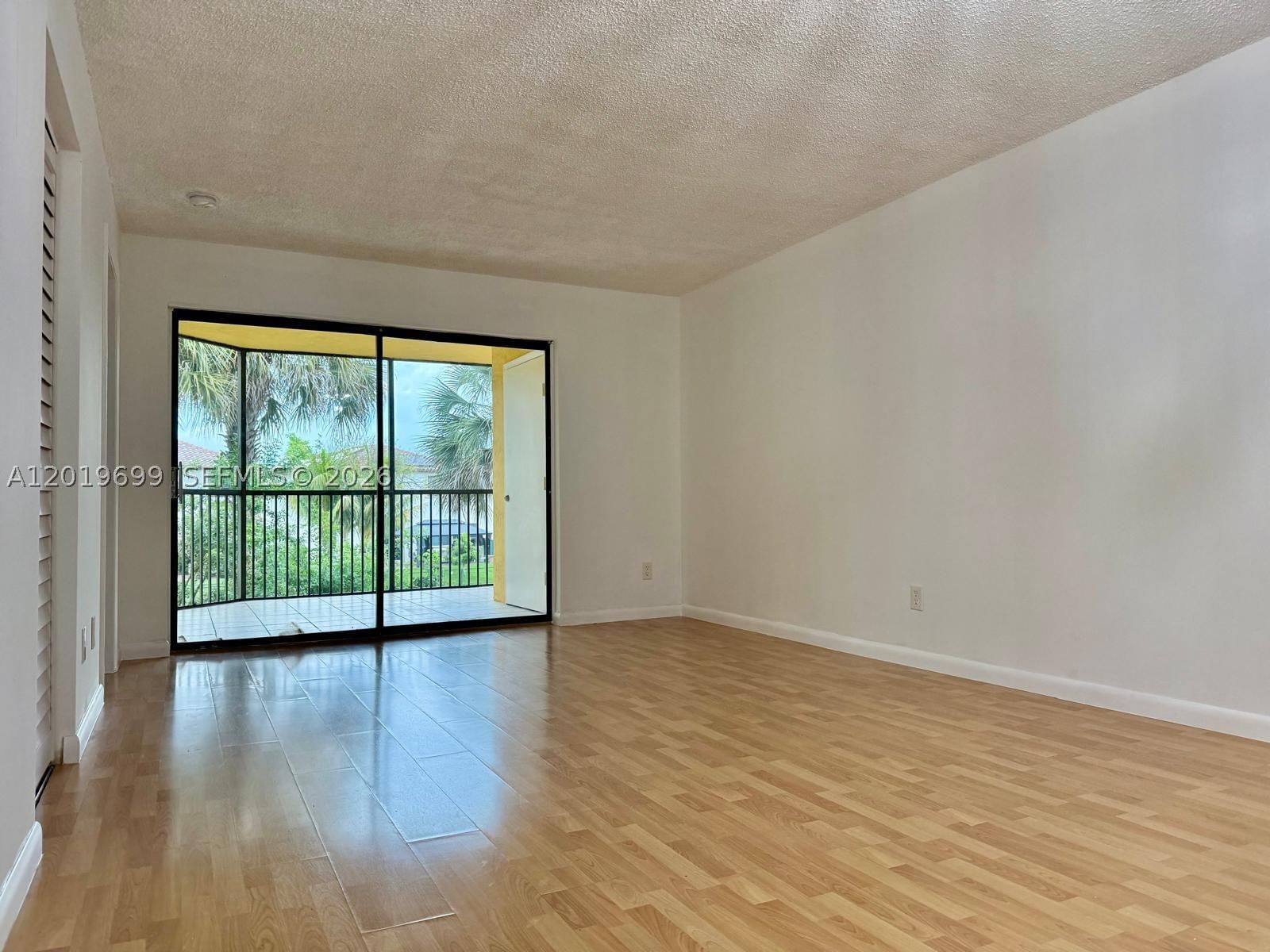 Real estate property located at 3470 Foxcroft Rd #204, Broward, Miramar Club Condominium, Miramar, FL
