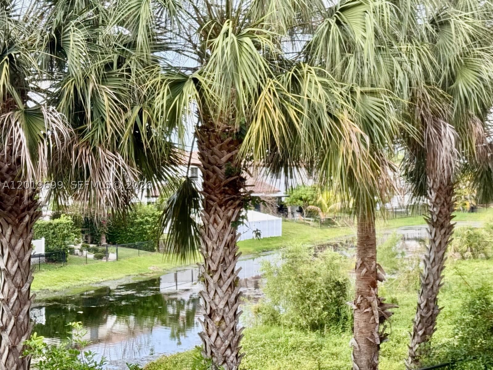 Real estate property located at 3470 Foxcroft Rd #204, Broward, Miramar Club Condominium, Miramar, FL