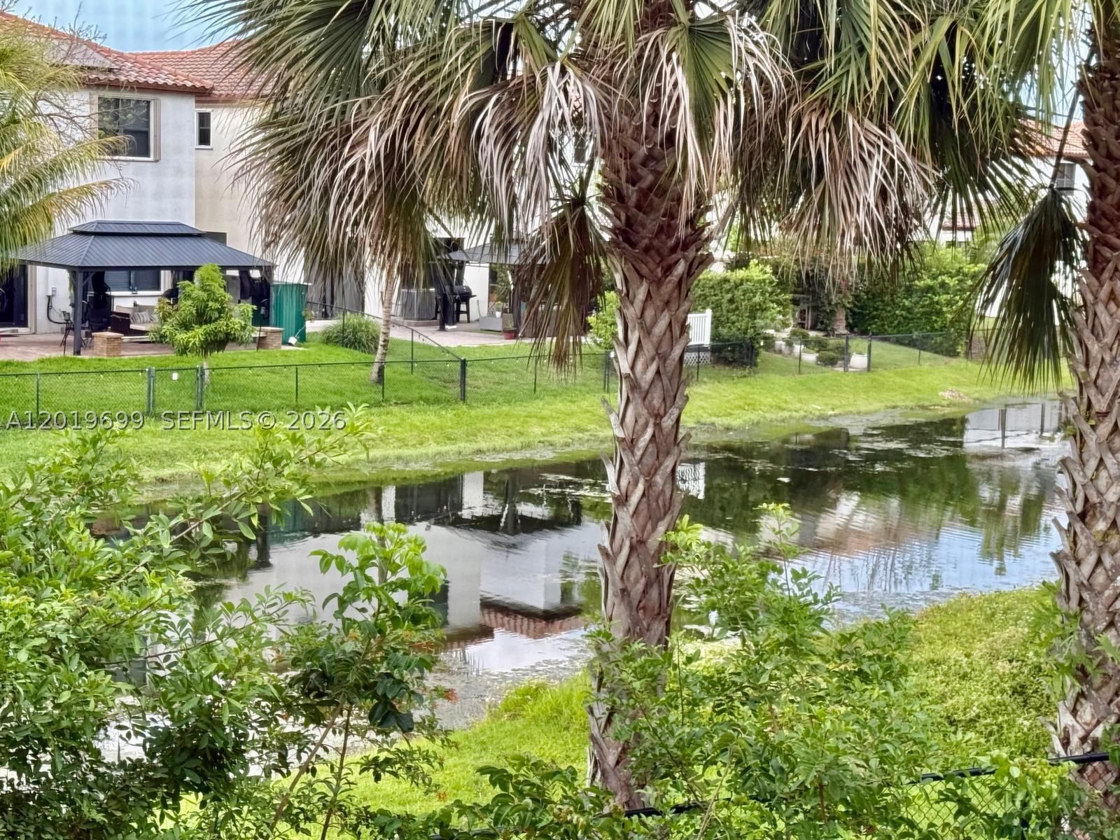 Real estate property located at 3470 Foxcroft Rd #204, Broward, Miramar Club Condominium, Miramar, FL