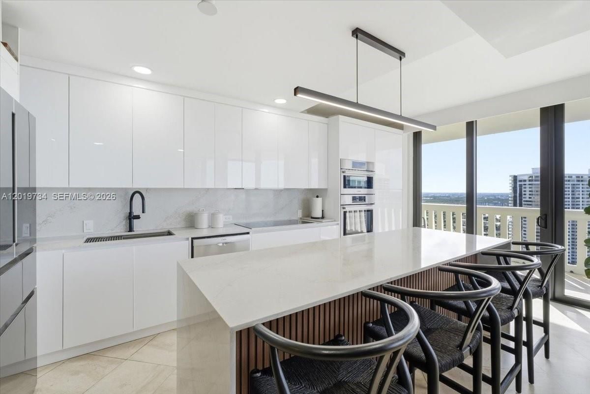 Real estate property located at 3000 Island Blvd #2802, Miami-dade, 3000 Isl Blvd Williams Is, Aventura, FL
