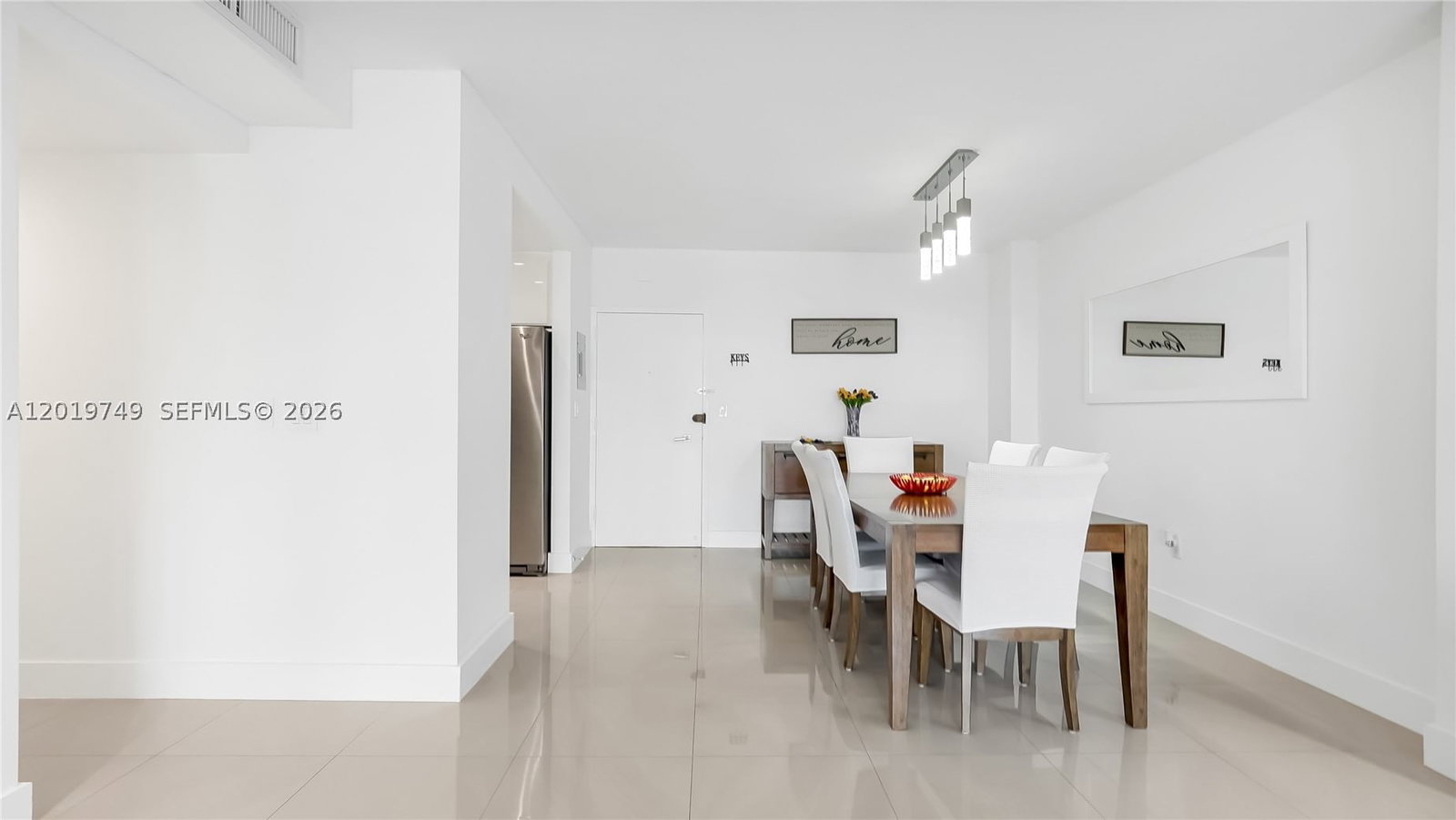 Real estate property located at 300 Bayview Dr #307, Miami-dade, Arlen House Condo, Sunny Isles Beach, FL