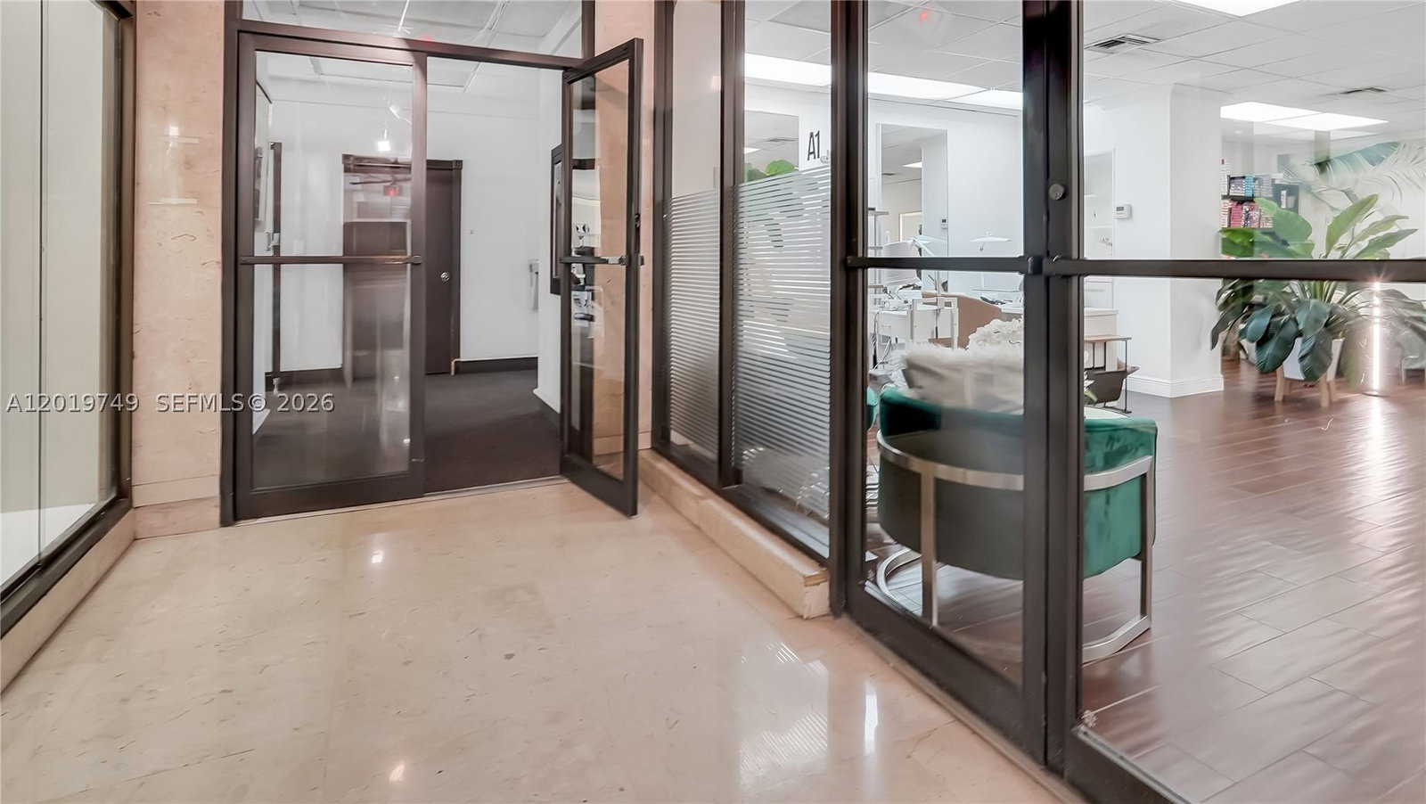 Real estate property located at 300 Bayview Dr #307, Miami-dade, Arlen House Condo, Sunny Isles Beach, FL