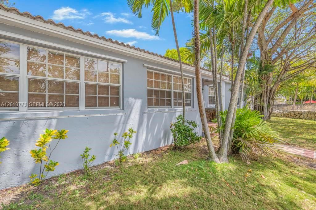 Real estate property located at 2301 Tequesta Ln, Miami-dade, Silver Bluff Est Sec C, Coconut Grove, FL