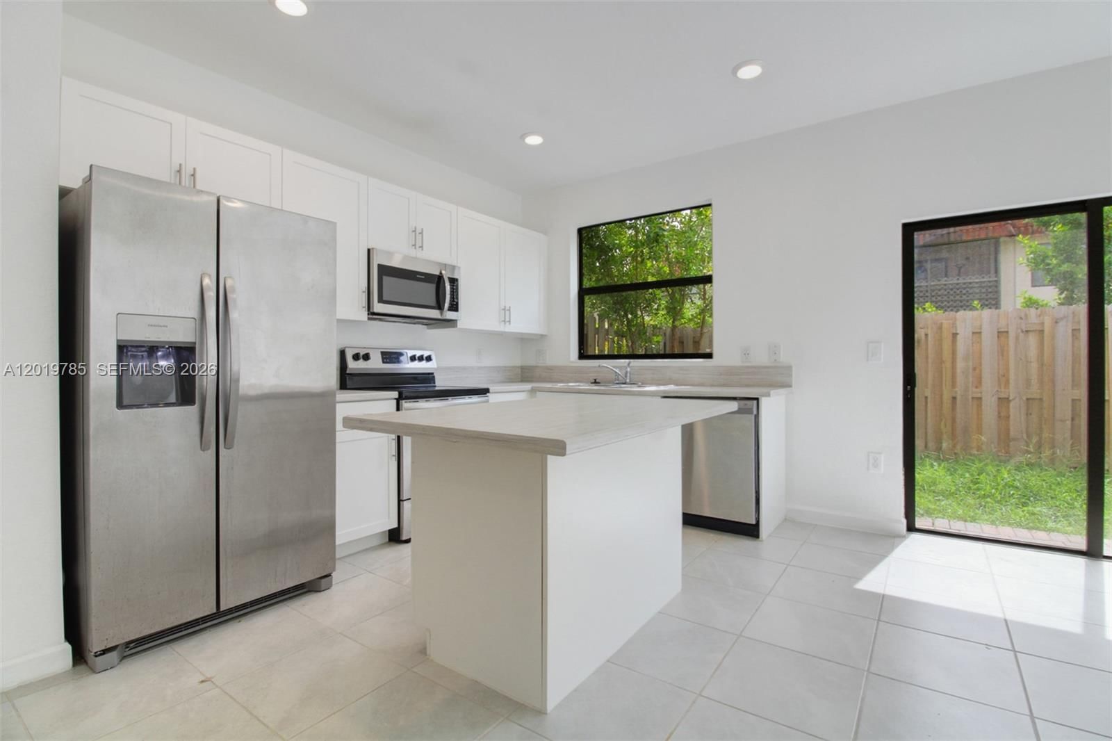 Real estate property located at 21035 8th Ave, Miami-dade, Via Ventura Neighborhood, Miami, FL