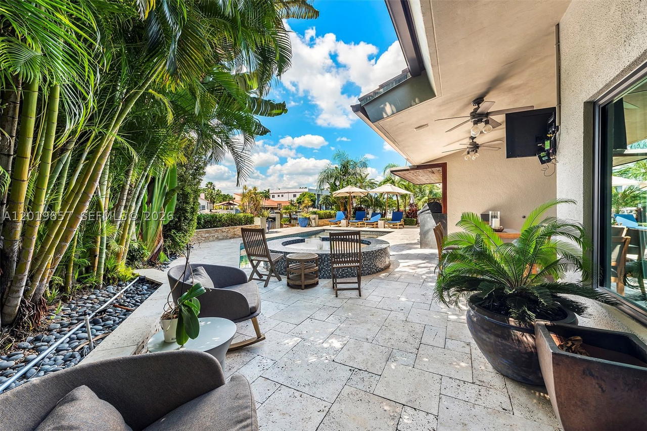Real estate property located at 3444 167th St, Miami-dade, Eastern Shores 1st Addn, North Miami Beach, FL