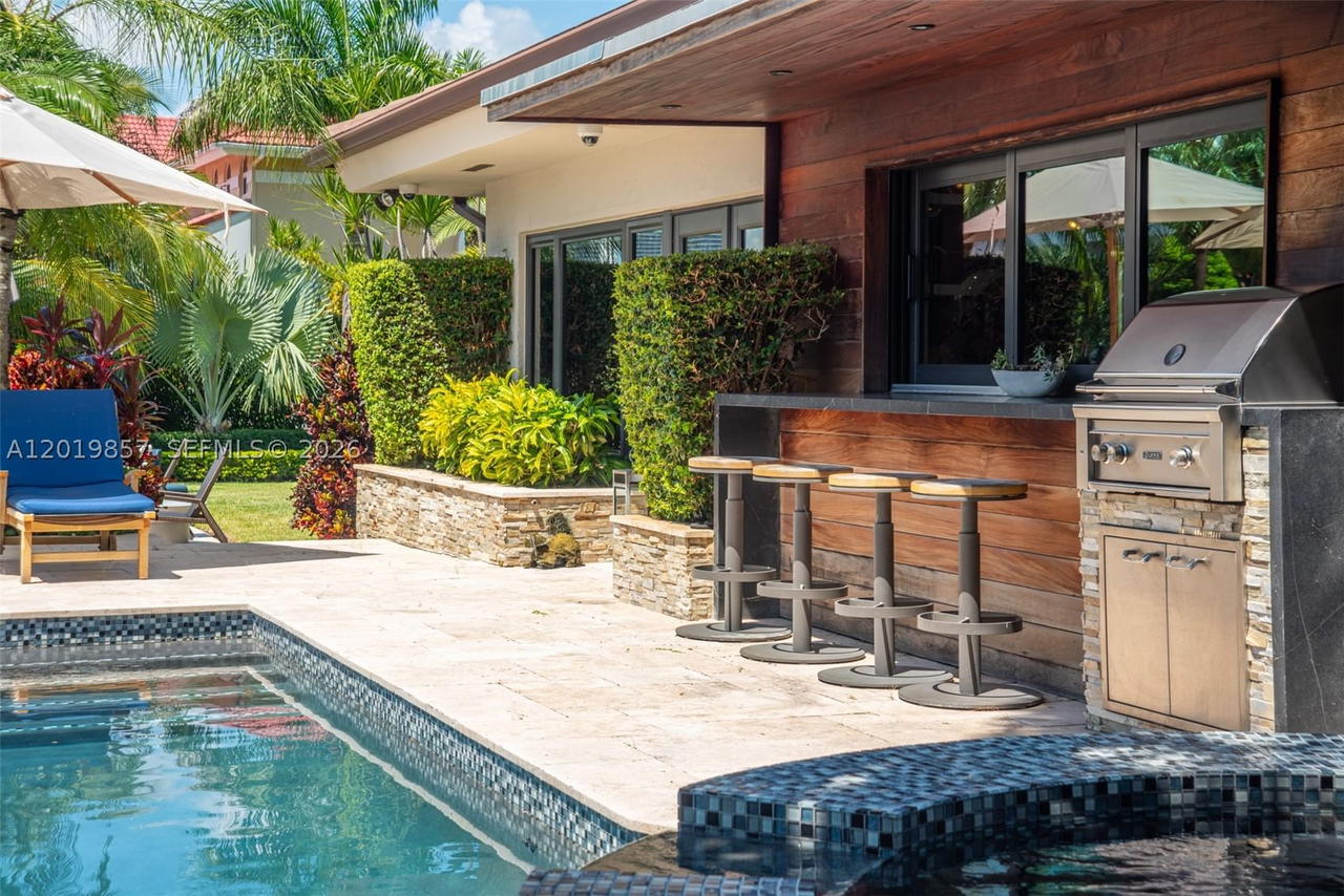 Real estate property located at 3444 167th St, Miami-dade, Eastern Shores 1st Addn, North Miami Beach, FL