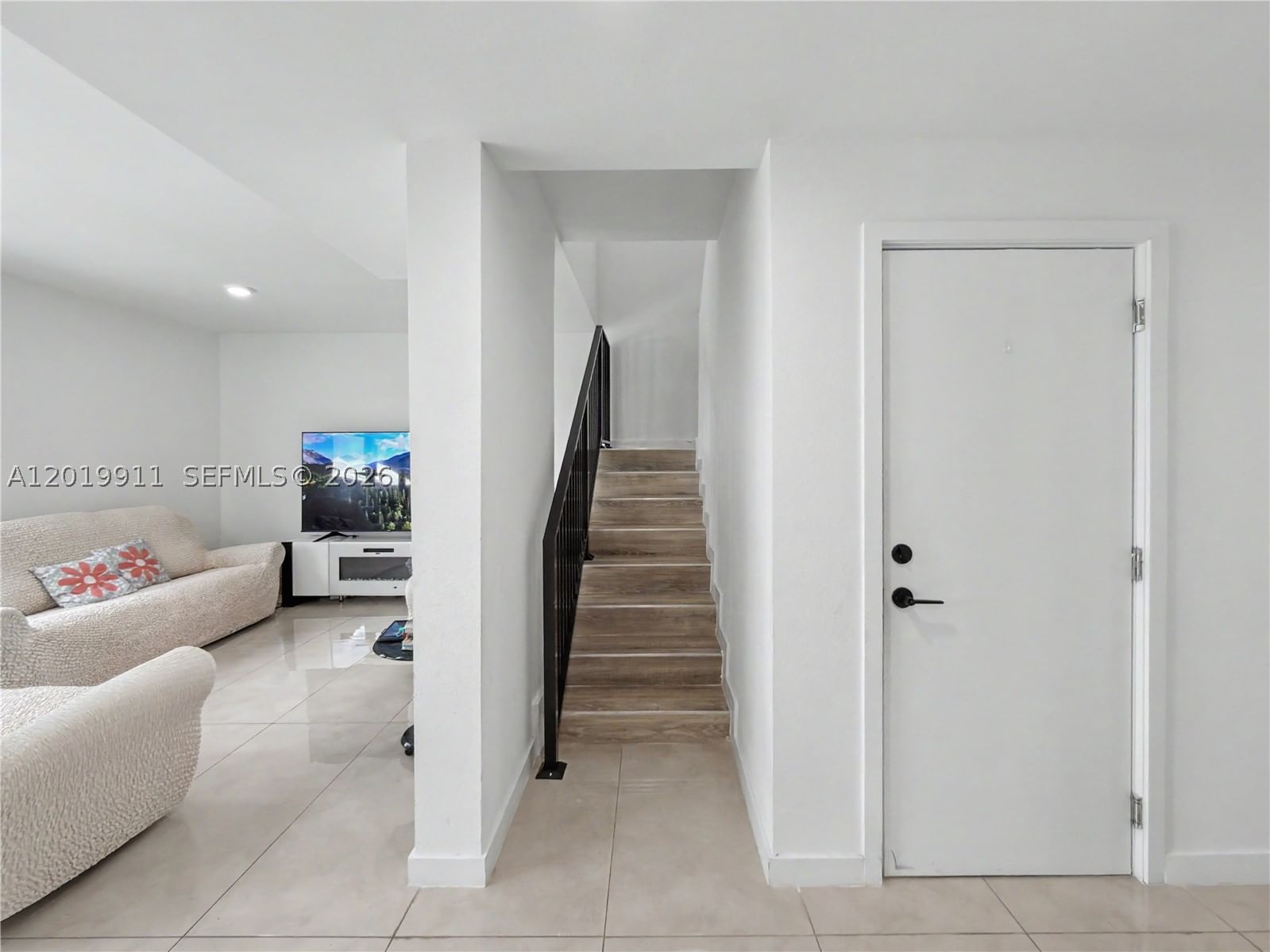 Real estate property located at 1326 2nd Ln, Miami-dade, Alba Subdivision, Florida City, FL