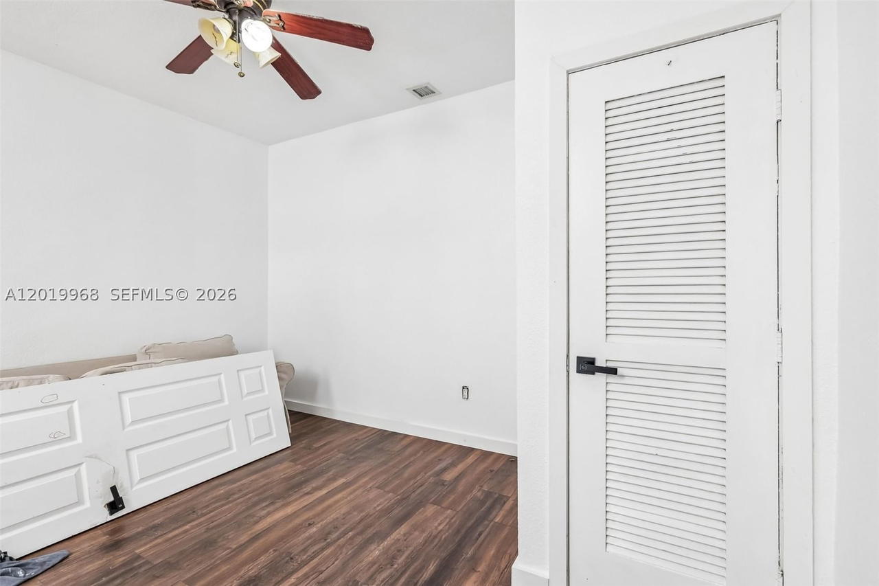 Real estate property located at 2039 Winners Cir, Broward, Rock Island Land Corp, North Lauderdale, FL