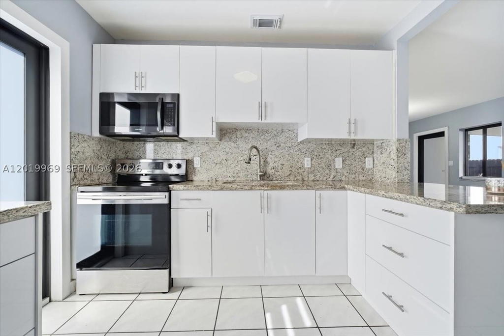 Real estate property located at 3297 26th St, Miami-dade, Silver Bluff Homesites, Miami, FL