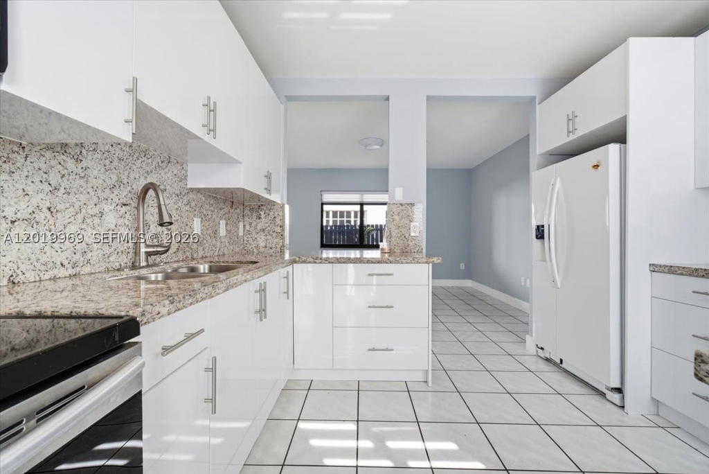 Real estate property located at 3297 26th St, Miami-dade, Silver Bluff Homesites, Miami, FL