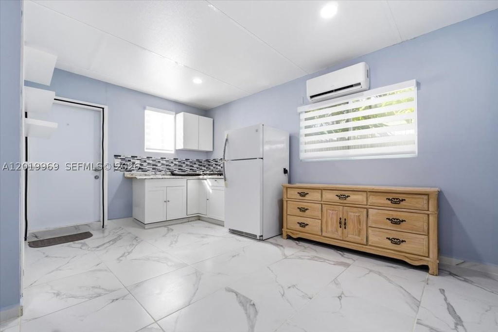 Real estate property located at 3297 26th St, Miami-dade, Silver Bluff Homesites, Miami, FL