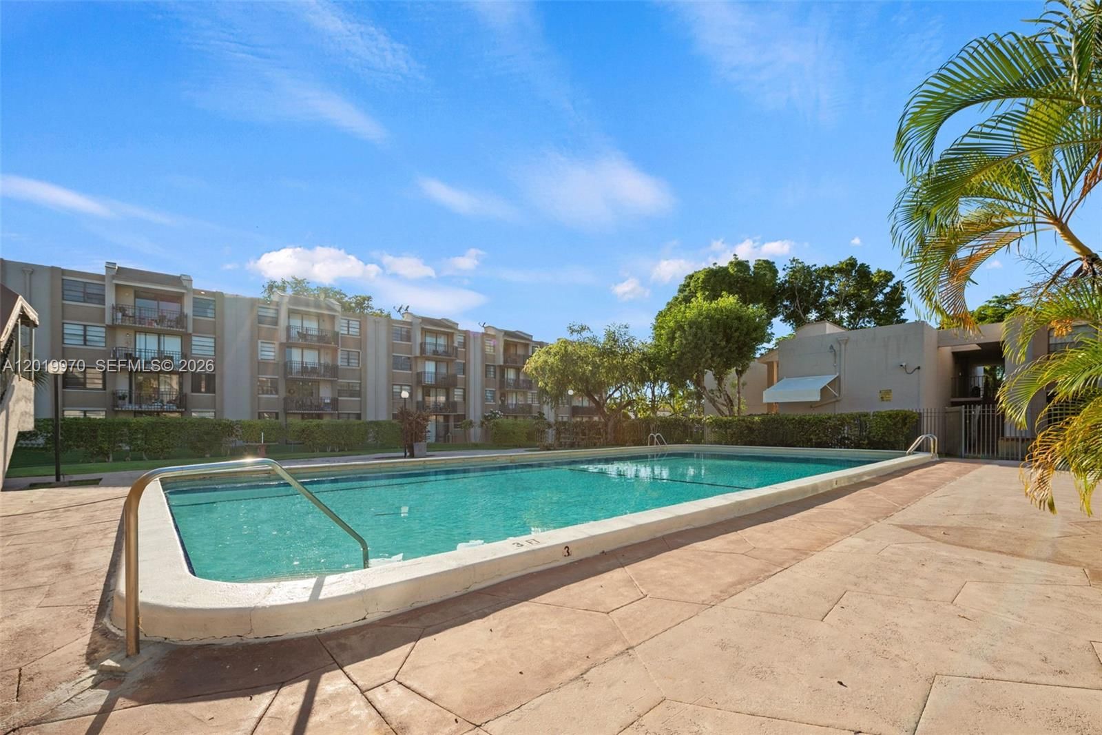 Real estate property located at 3581 117th Ave #5-206, Miami-dade, Westbird Village Condo, Miami, FL