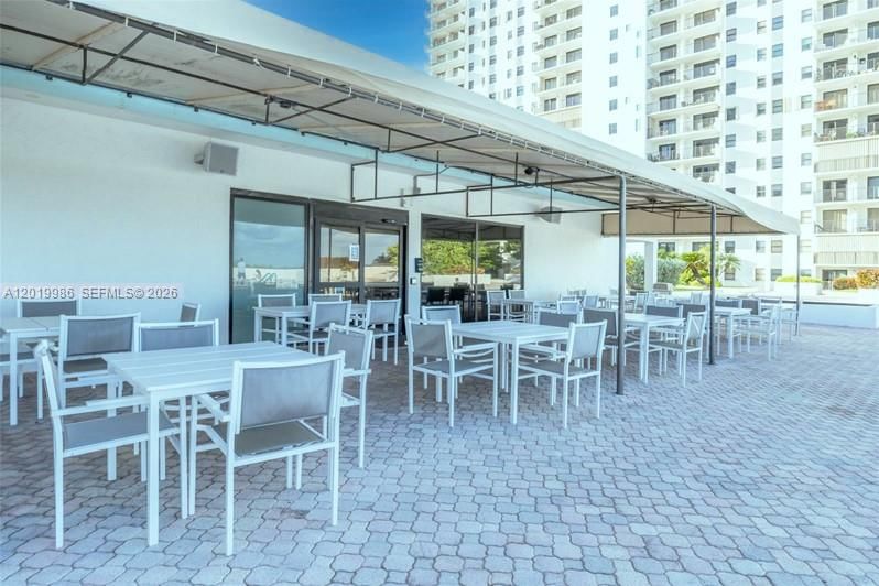 Real estate property located at 1201 Ocean Dr #610N, Broward, Summit Condo, Hollywood, FL
