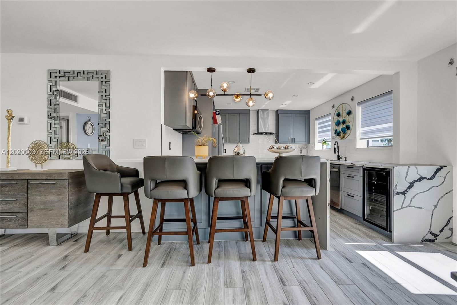 Real estate property located at 76 Isle Of Venice Dr C, Broward, 76 Isle Of Venice Co-op, Fort Lauderdale, FL