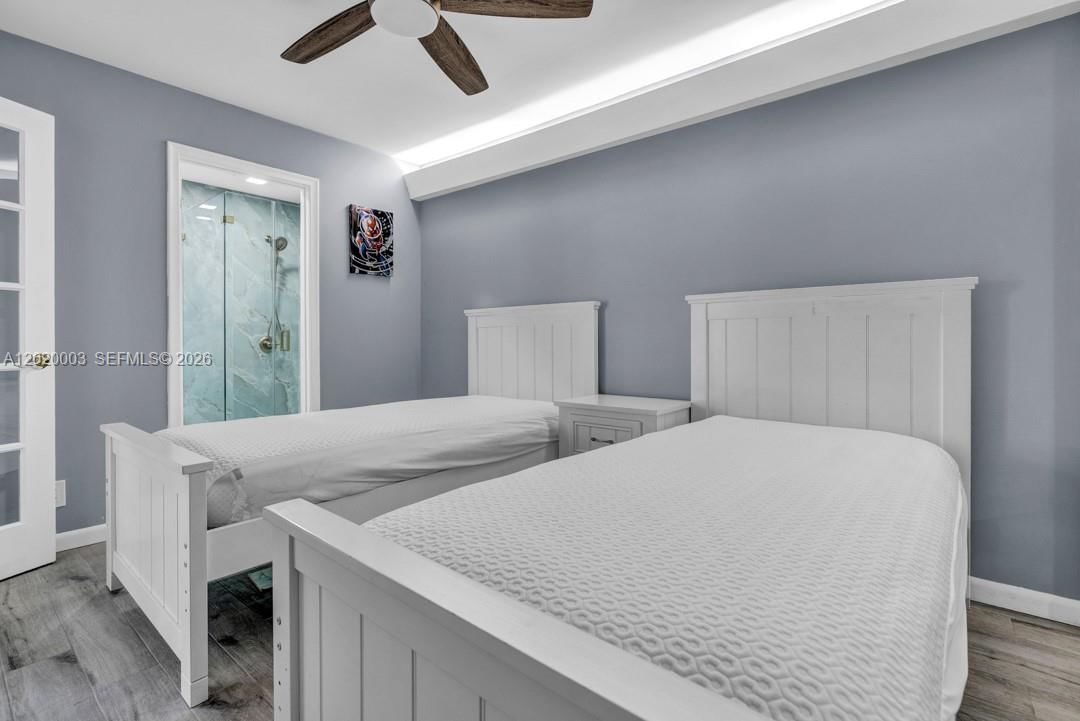 Real estate property located at 76 Isle Of Venice Dr C, Broward, 76 Isle Of Venice Co-op, Fort Lauderdale, FL