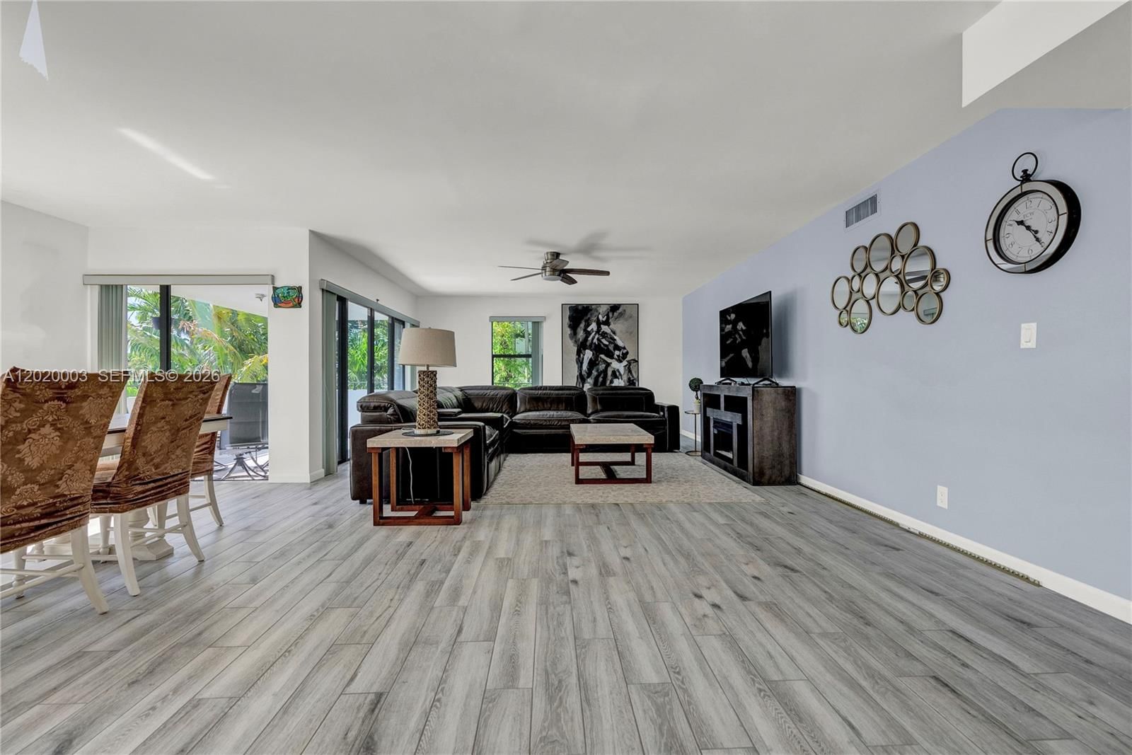 Real estate property located at 76 Isle Of Venice Dr C, Broward, 76 Isle Of Venice Co-op, Fort Lauderdale, FL