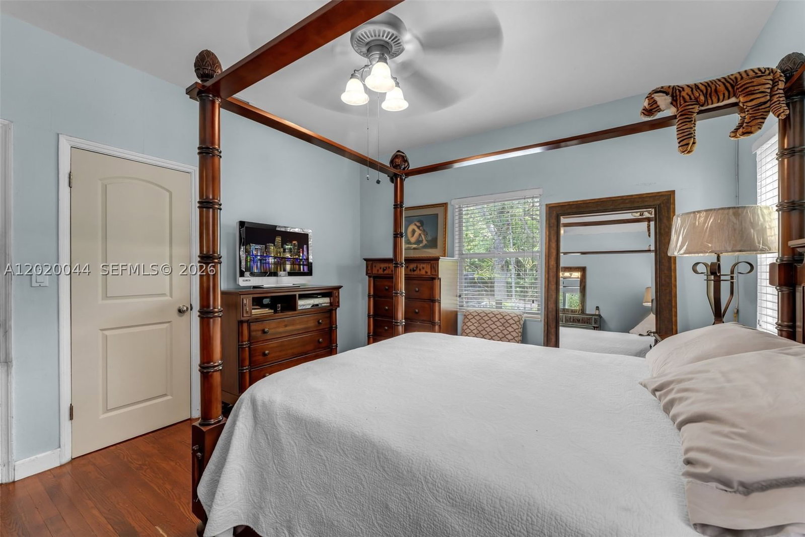 Real estate property located at 28 48th St, Miami-dade, Shadowlawn, Miami, FL