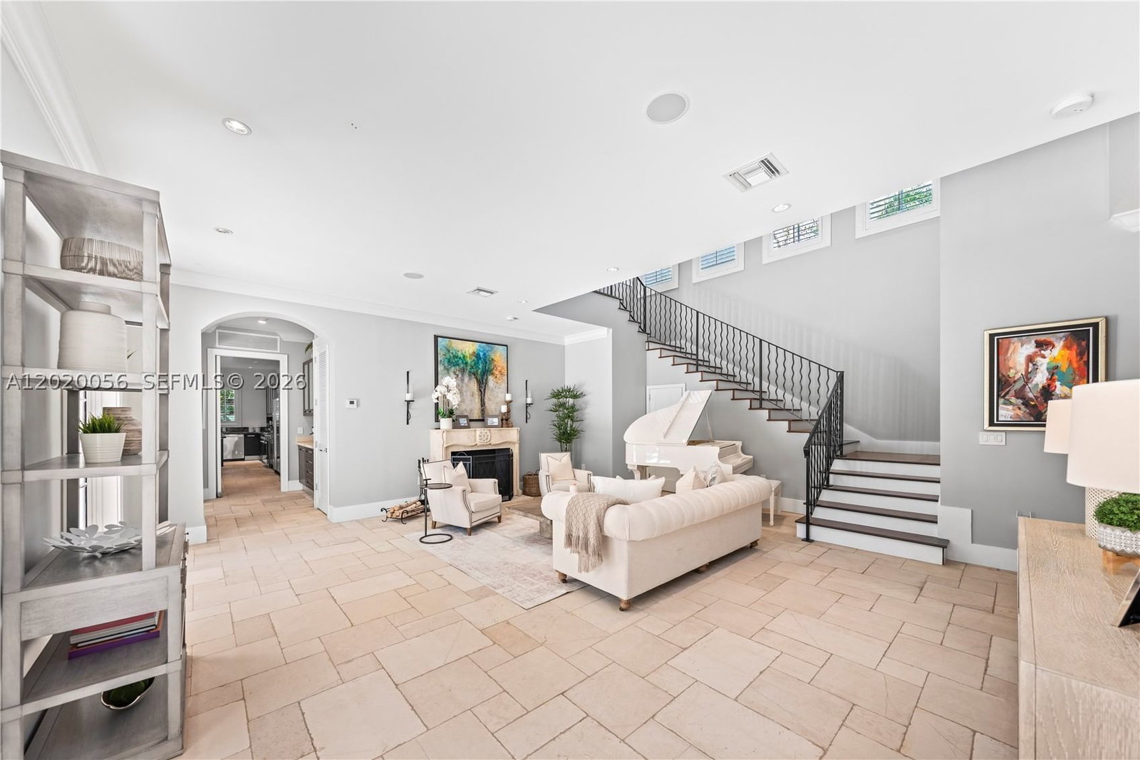 Real estate property located at 4196 Douglas Rd, Miami-dade, Ewanton Hgts, Miami, FL