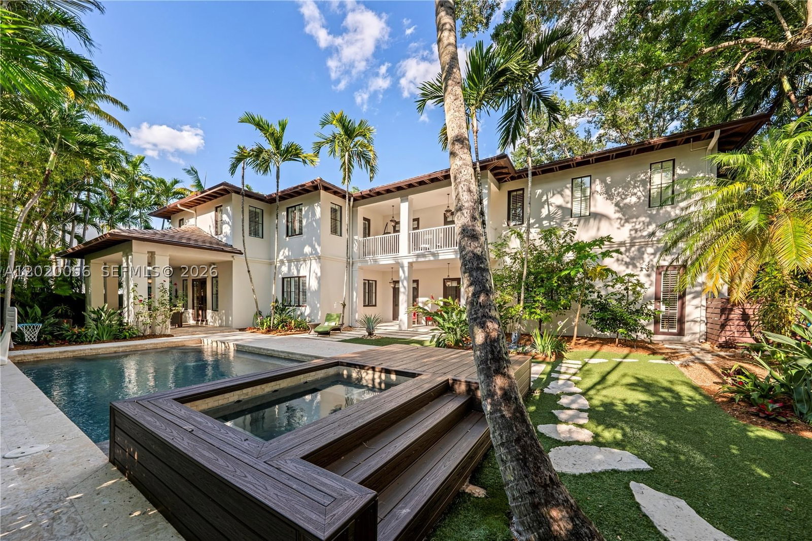Real estate property located at 4196 Douglas Rd, Miami-dade, Ewanton Hgts, Miami, FL