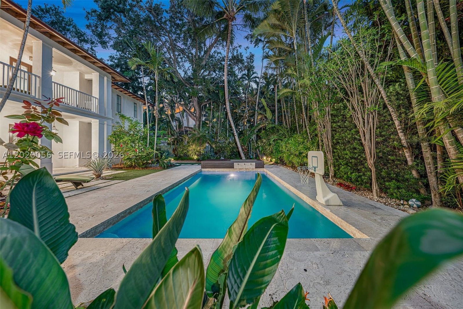 Real estate property located at 4196 Douglas Rd, Miami-dade, Ewanton Hgts, Miami, FL
