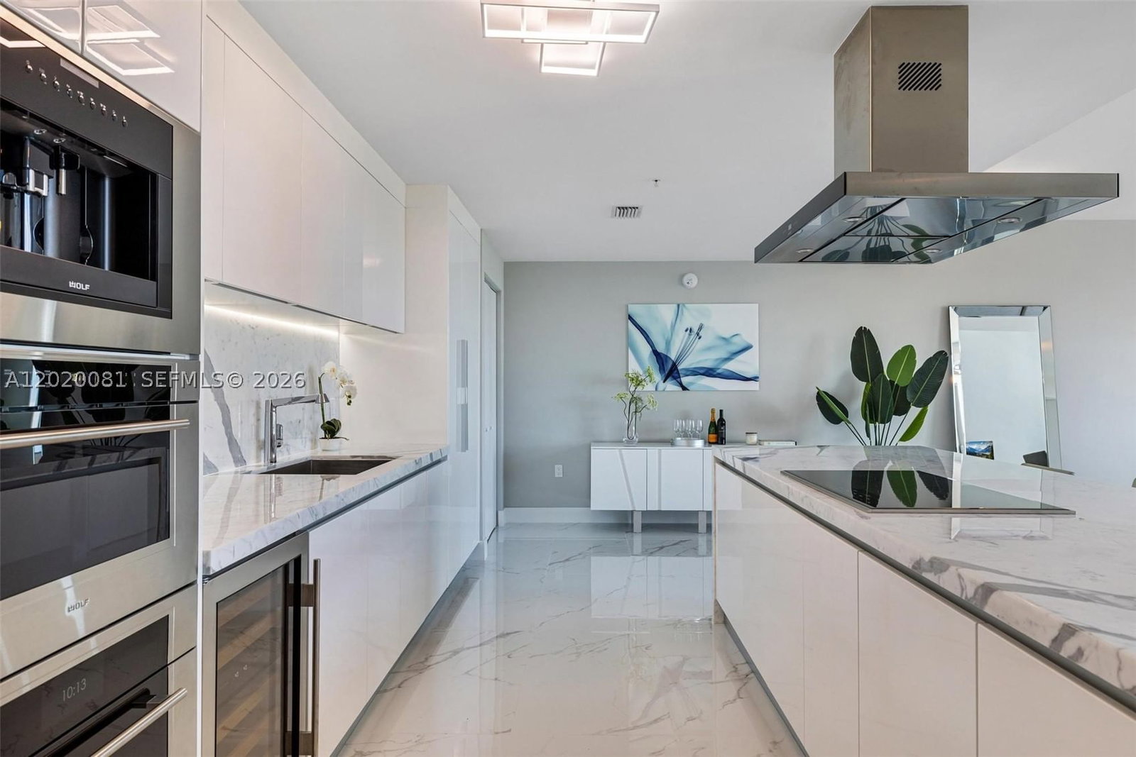 Real estate property located at 330 Sunny Isles Blvd #5-506, Miami-dade, Parque Towers Condo, Sunny Isles Beach, FL
