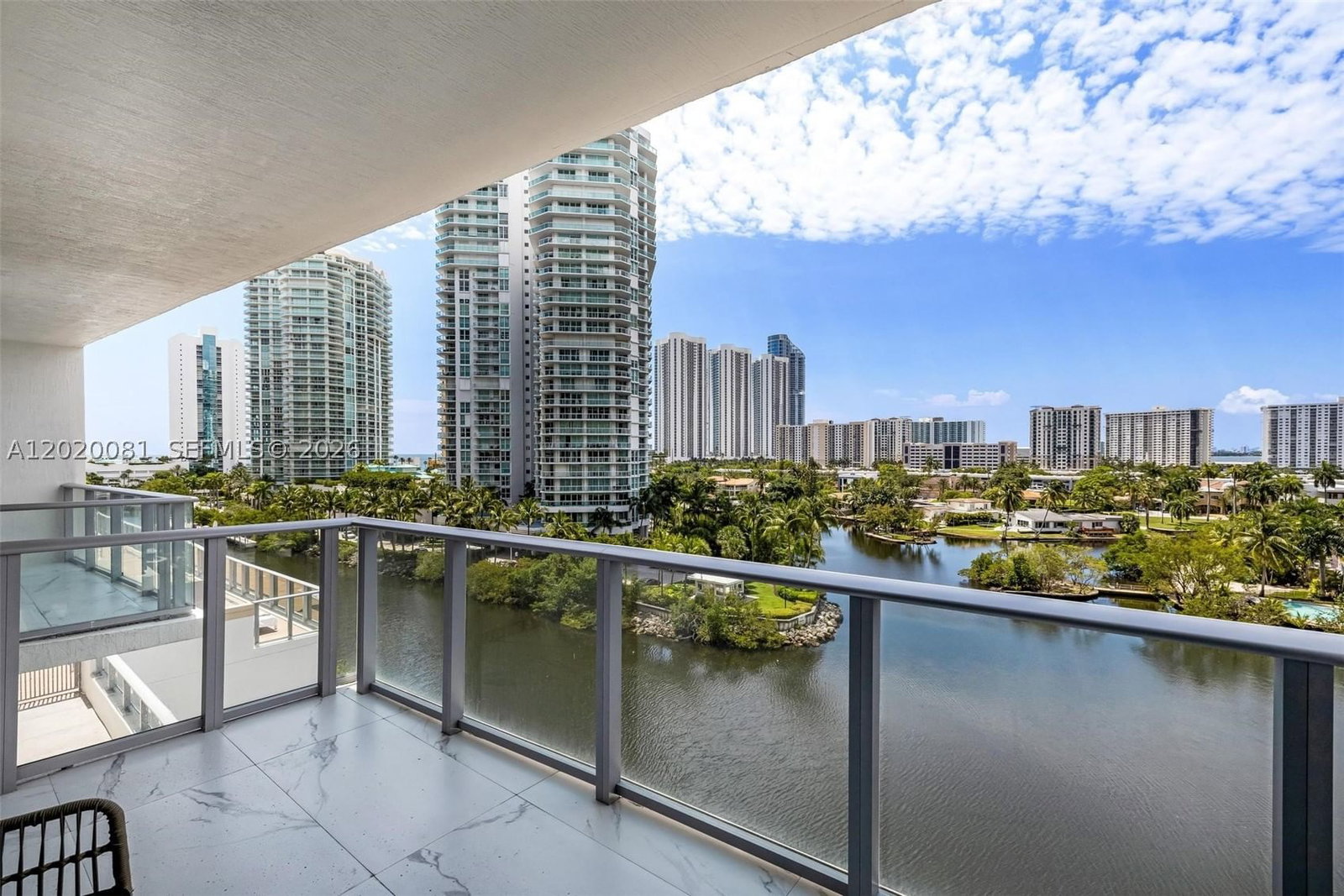Real estate property located at 330 Sunny Isles Blvd #5-506, Miami-dade, Parque Towers Condo, Sunny Isles Beach, FL