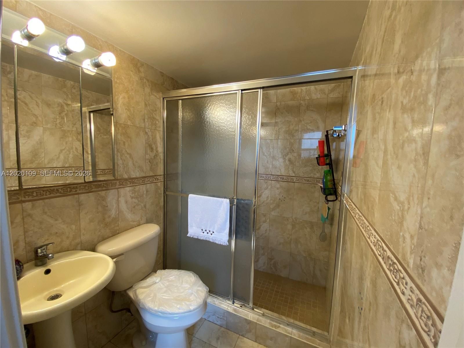 Real estate property located at 5050 7th St #312, Miami-dade, 5050 Condominium, Miami, FL
