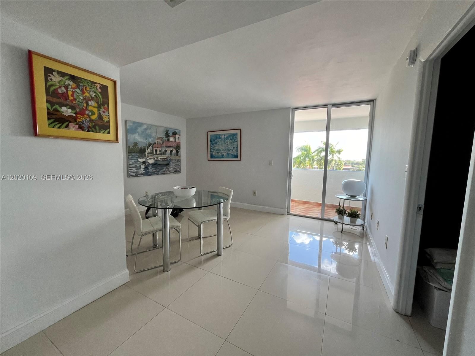 Real estate property located at 5050 7th St #312, Miami-dade, 5050 Condominium, Miami, FL
