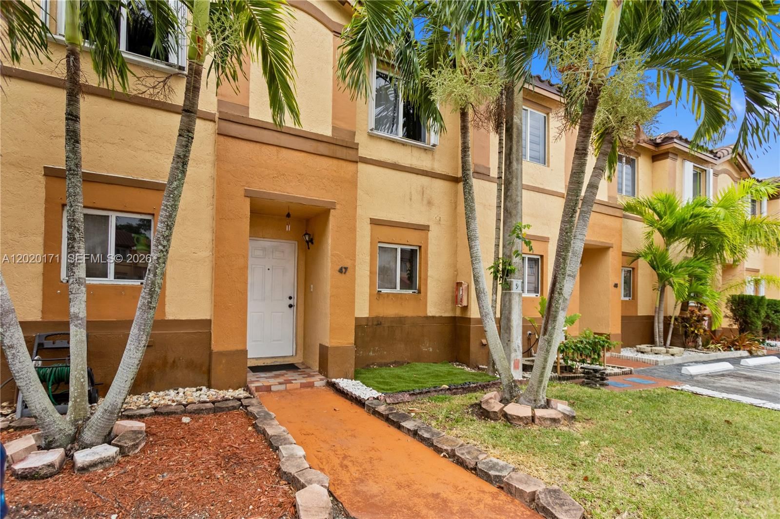 Real estate property located at 8374 152nd Ave #47, Miami-dade, Bristol At Kendall Condo, Miami, FL
