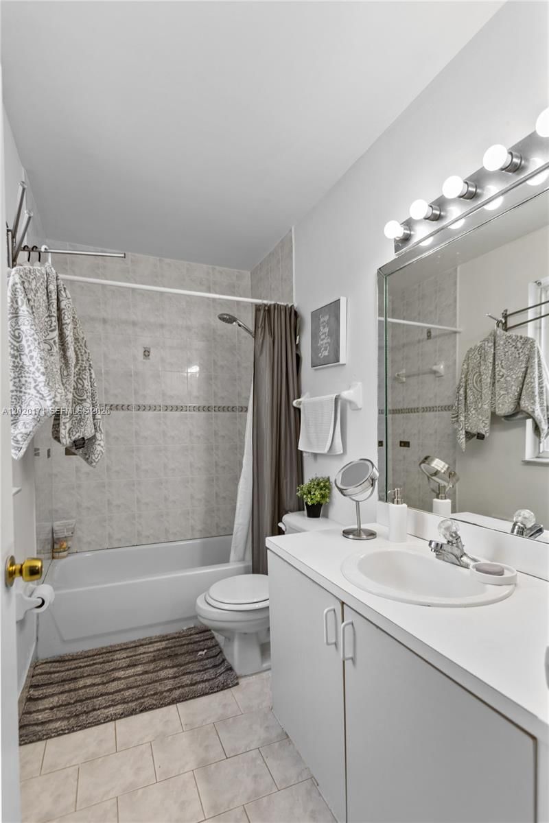 Real estate property located at 8374 152nd Ave #47, Miami-dade, Bristol At Kendall Condo, Miami, FL