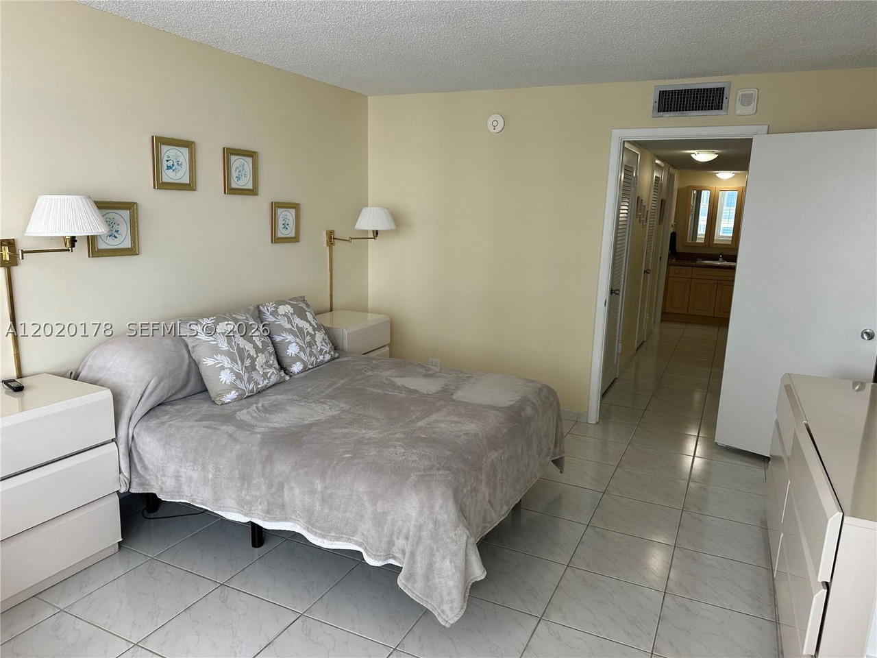 Real estate property located at 6039 Collins Ave #924, Miami-dade, Maison Grande Condo, Miami Beach, FL