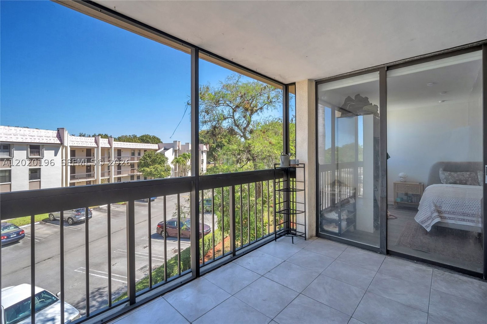 Real estate property located at 8437 Forest Hills Dr #304, Broward, Greenglades Condo Iii, Coral Springs, FL