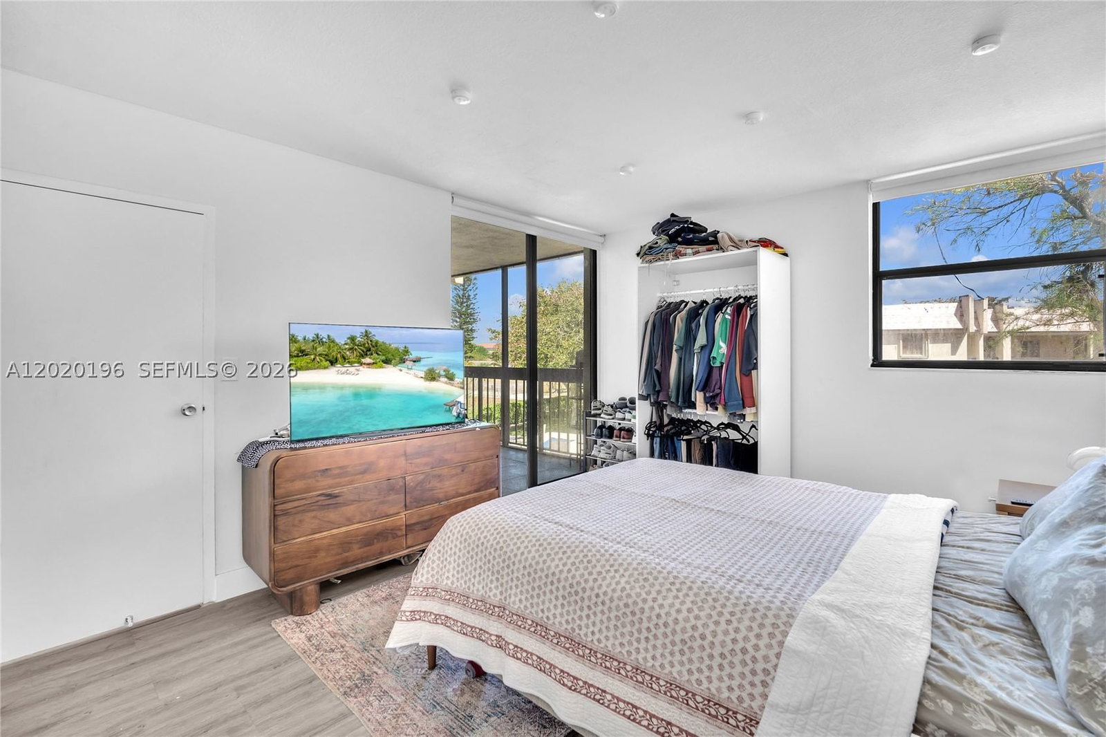 Real estate property located at 8437 Forest Hills Dr #304, Broward, Greenglades Condo Iii, Coral Springs, FL