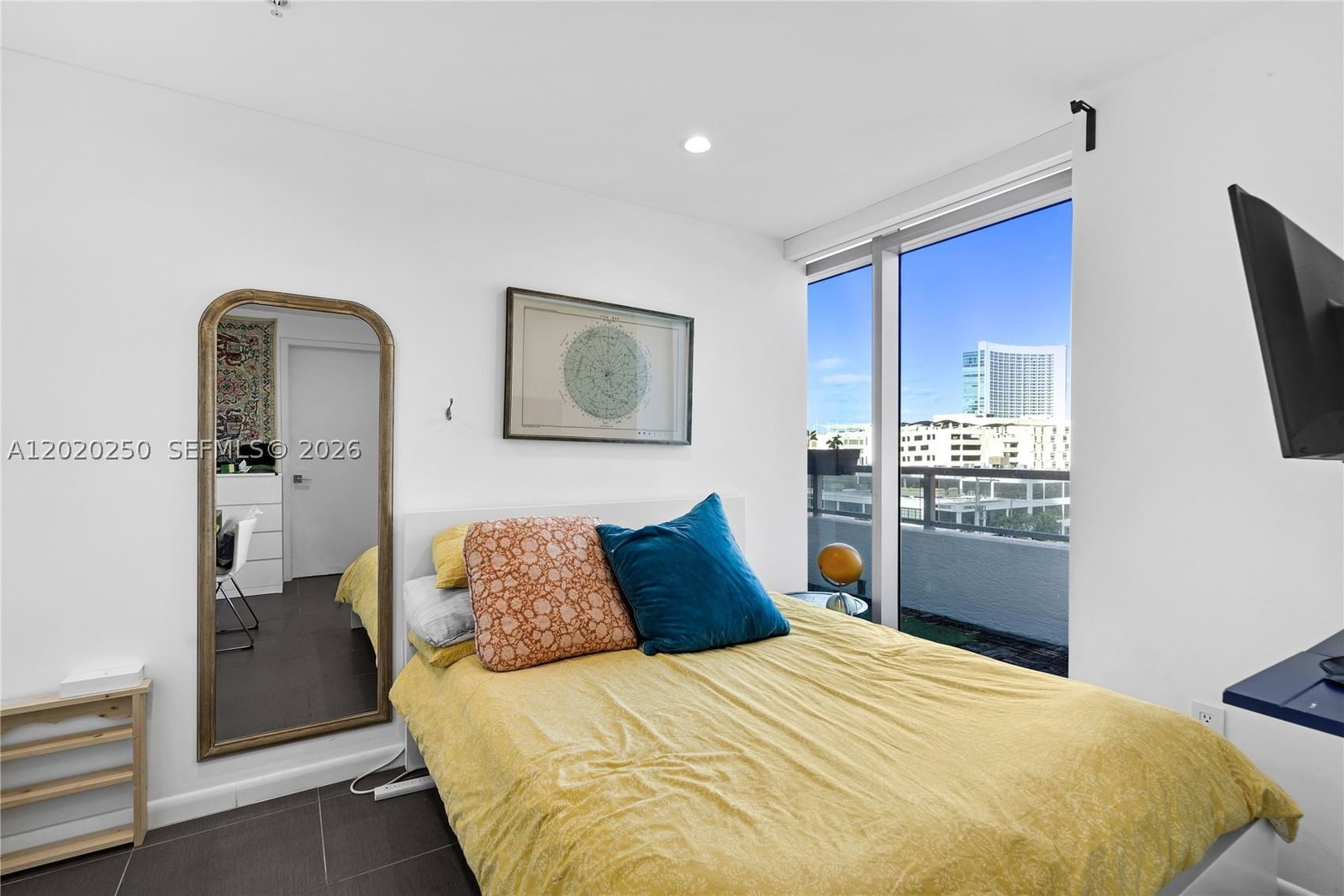 Real estate property located at 3301 1st Ave M0513, Miami-dade, Four Midtown Miami Condo, Miami, FL