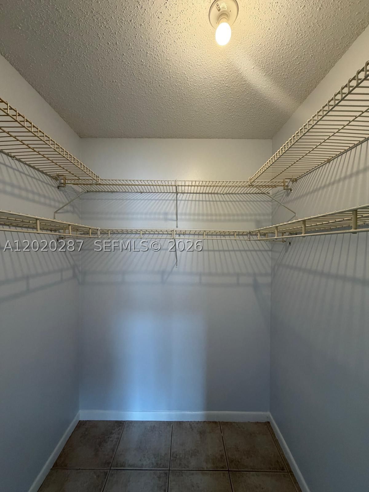 Real estate property located at 3550 8th Ave #713, Broward, Everett Arms No 7 Condo, Pompano Beach, FL