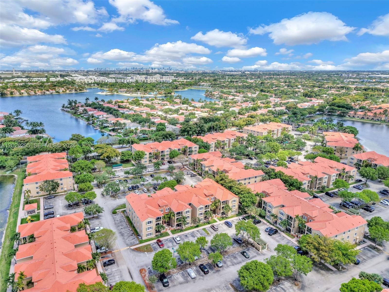 Real estate property located at 6630 114th Ave #1538, Miami-dade, The Courts At Doral Isles, Doral, FL