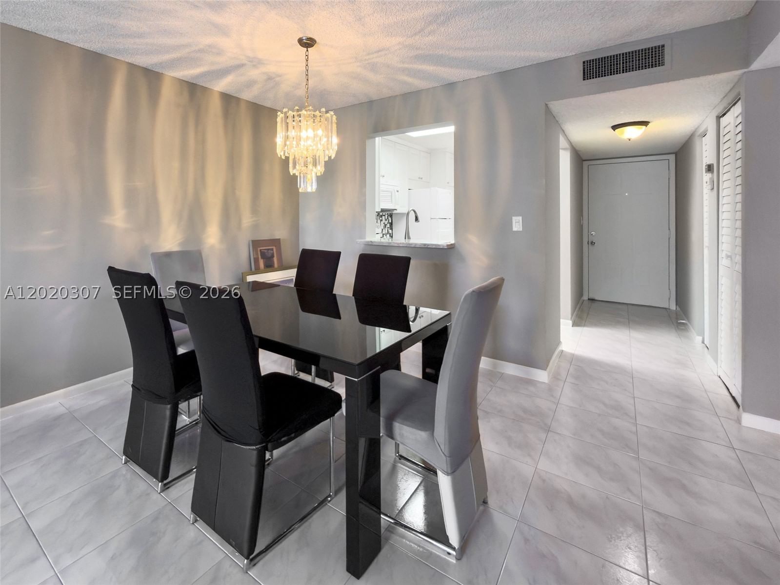 Real estate property located at 7145 Huntington Ln #303, Palm Beach, Huntington Lakes Sec Two, Delray Beach, FL