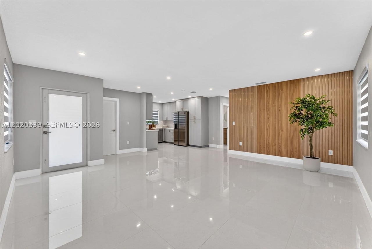Real estate property located at 2221 170th St, Miami-dade, Radio Heights, Miami Gardens, FL
