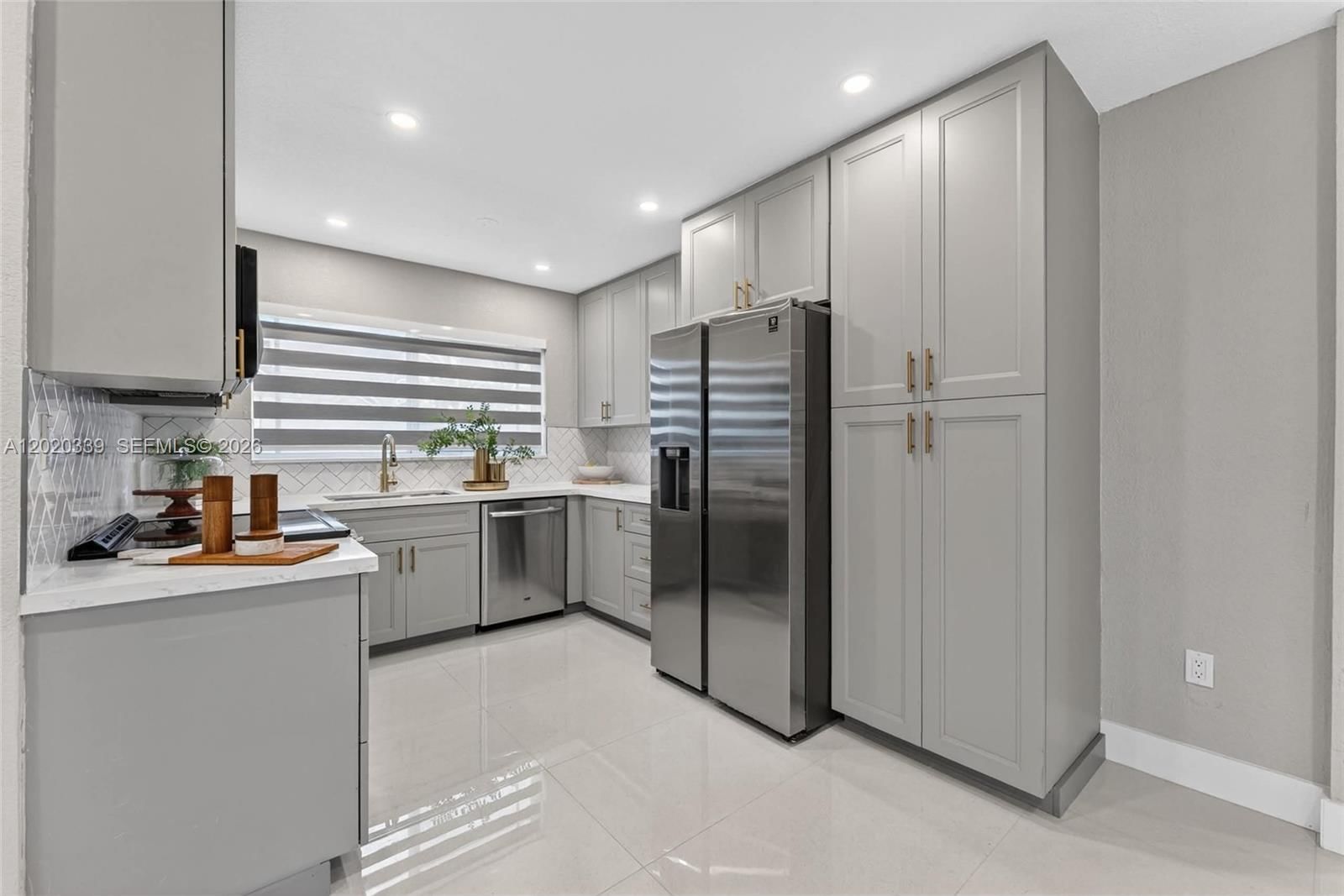 Real estate property located at 2221 170th St, Miami-dade, Radio Heights, Miami Gardens, FL
