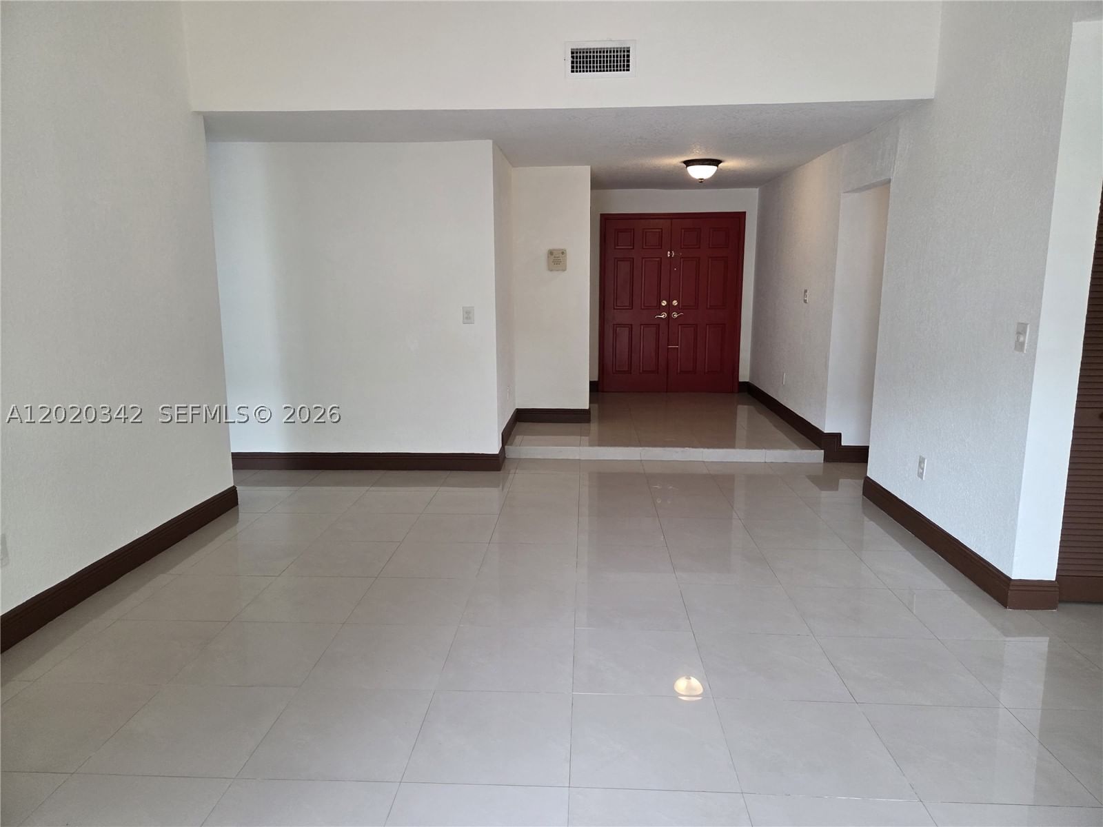 Real estate property located at 10120 127th Ave, Miami-dade, Calusa Club Estates 6th A, Miami, FL